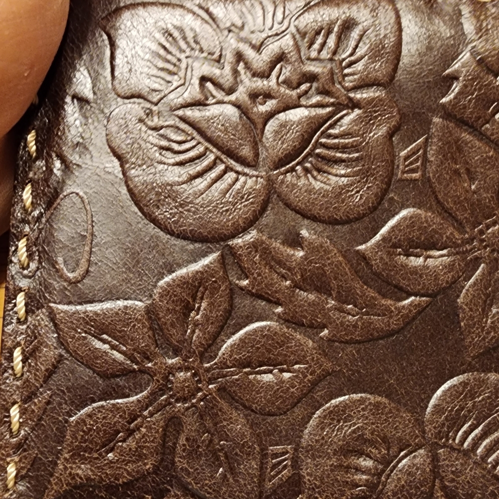 Vintage Celine Brown Floral Embossed Leather Wallet - Picture 14 of 16